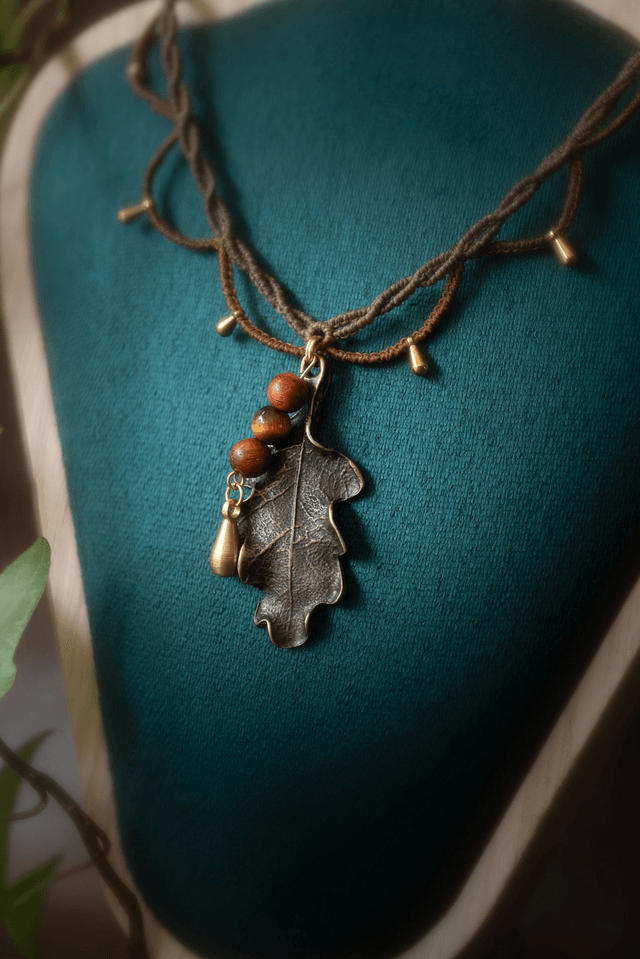 Varda - Talisman feuille et perle de bois