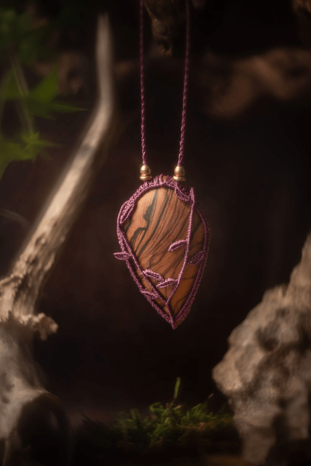 Auriel - Collier avec Bois d'Olivier