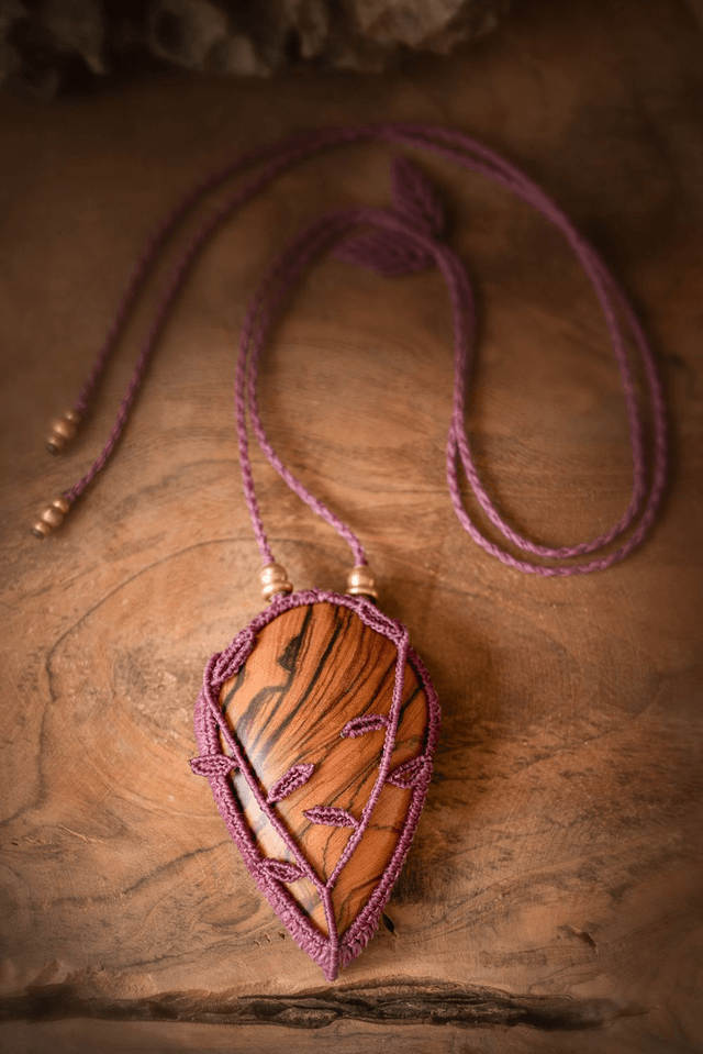 Auriel - Collier avec Bois d'Olivier