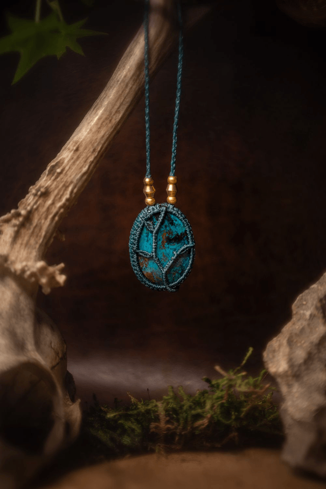 Poséïdon - Collier avec Shattuckite