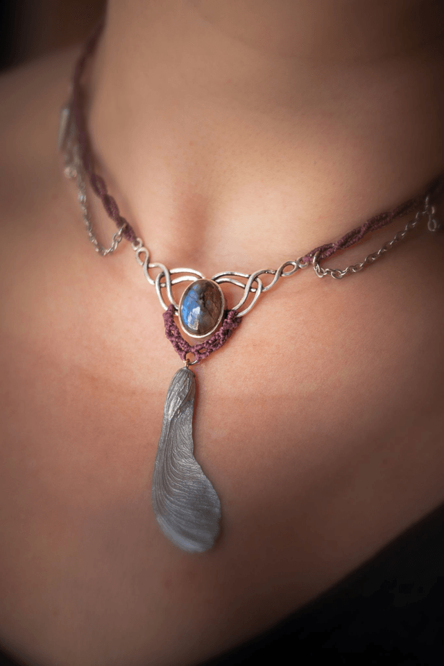Circë - Talisman labradorite et samare 