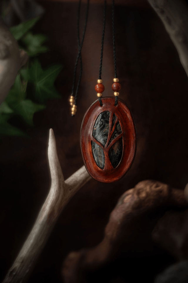 Nimüé - collier Jaspe Kambaba - cuir
